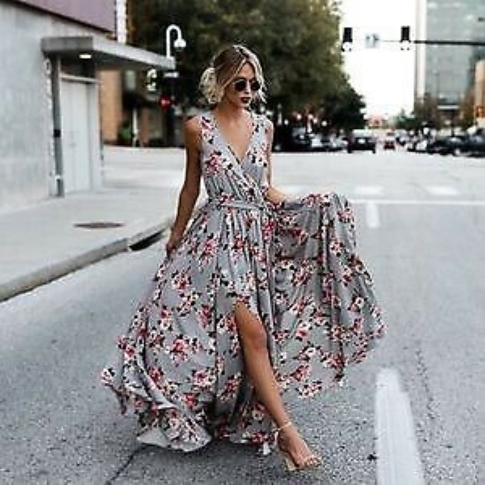 VICI Subliminal Roses Sleeveless Diana Maxi Dress